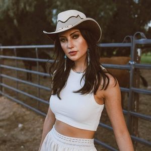 [SOLD] Head 'n Home Hats Sz.M (7-7⅛) Vintage. Cowgirl Hat